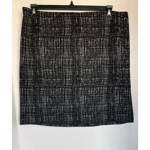 Worthington Modern Knit Black and White Short Skirt Size XL